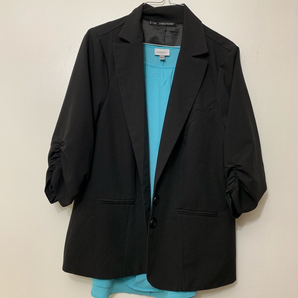 3/4 sleeve black blazer